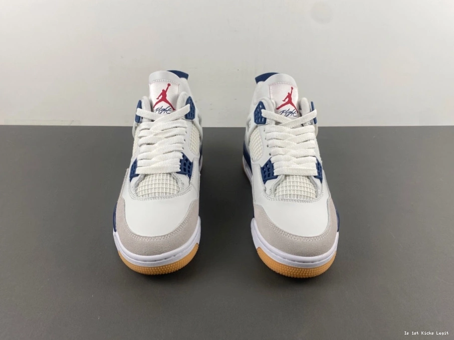 Jordan Men's DR5415-100 Navy 4 SB Retro - 1019